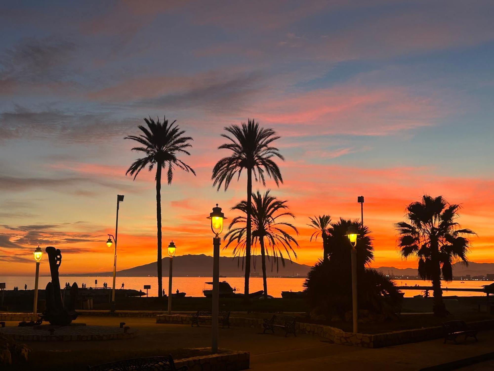Marvellous Malaga Mediterranean And Mountain Views Buitenkant foto